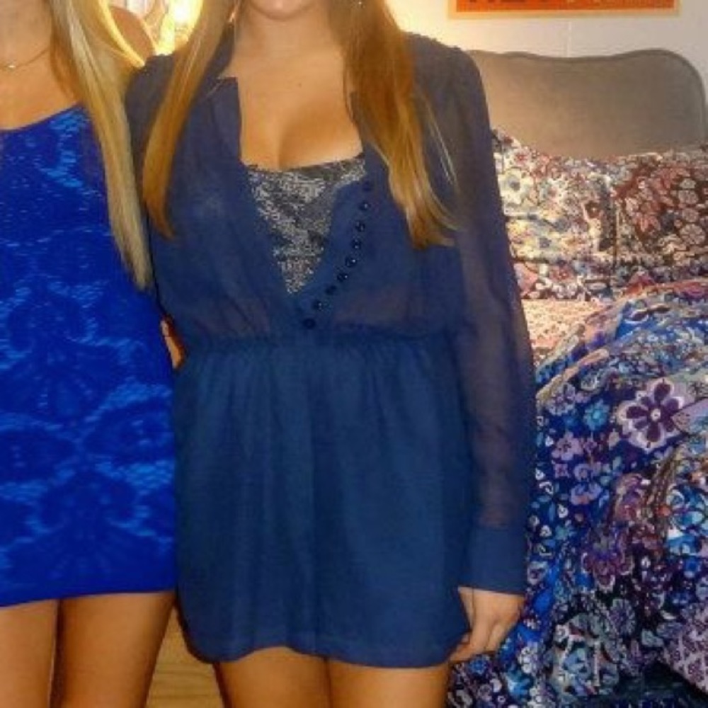 🦋 BCBG ROMPER - Picture 8 of 8